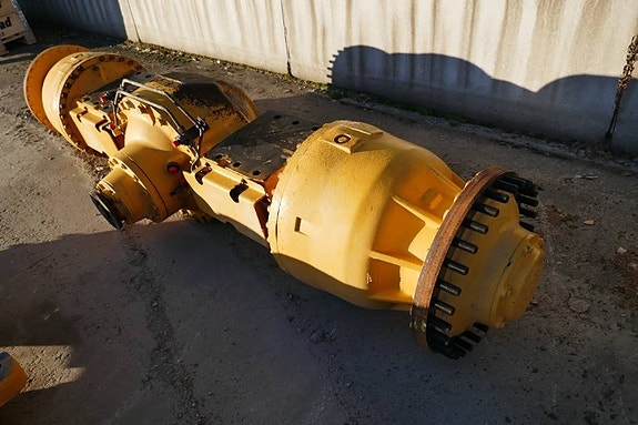 Volvo L 250 G, Framaxel voe15199811