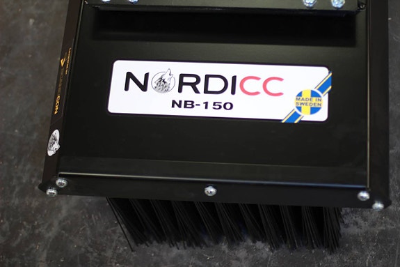 NORDICC BORSTE TILL GRÄVMASKIN MED FÄSTE 2 of 5
