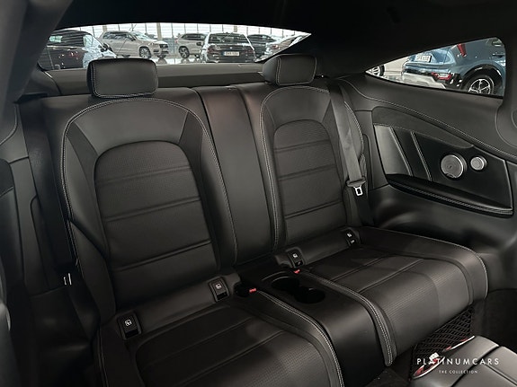 Mercedes-Benz C63 7 of 21