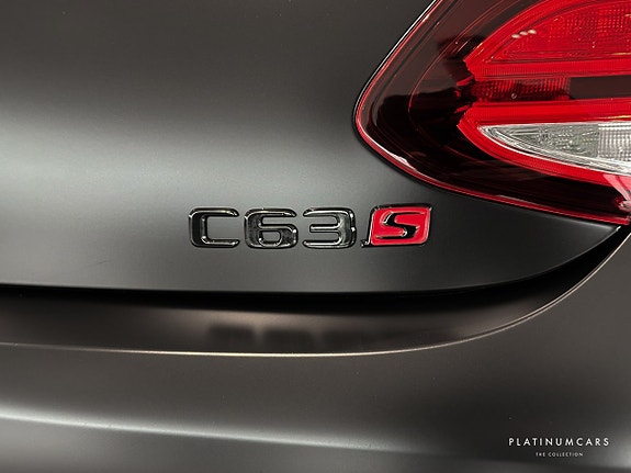 Mercedes-Benz C63 20 of 21
