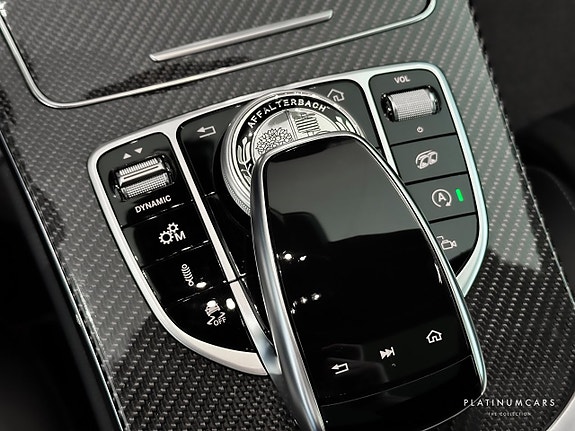 Mercedes-Benz C63 12 of 21