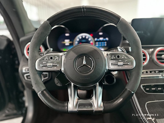 Mercedes-Benz C63 8 of 21