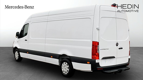 Mercedes-Benz Sprinter 208 2 of 5