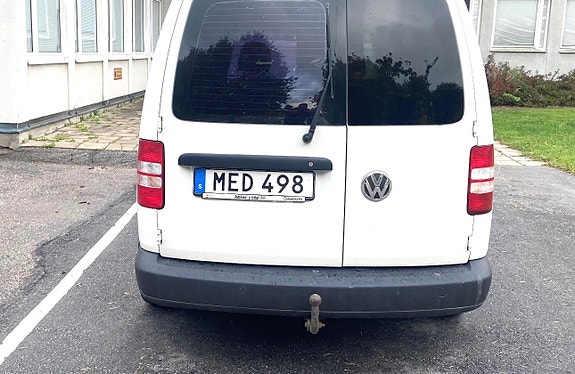 Volkswagen Caddy Maxi 2 of 4