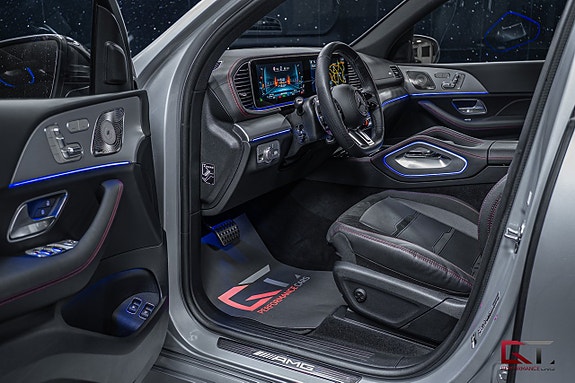Mercedes-Benz GLE53 10 of 24