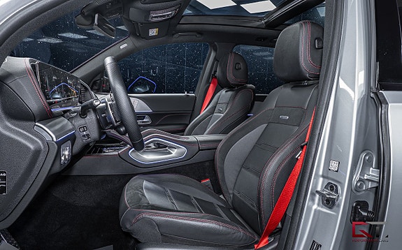 Mercedes-Benz GLE53 16 of 24