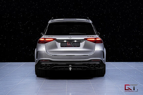 Mercedes-Benz GLE53 8 of 24