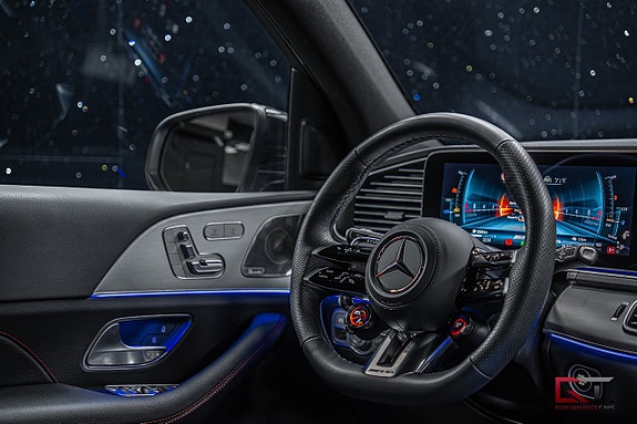 Mercedes-Benz GLE53 23 of 24