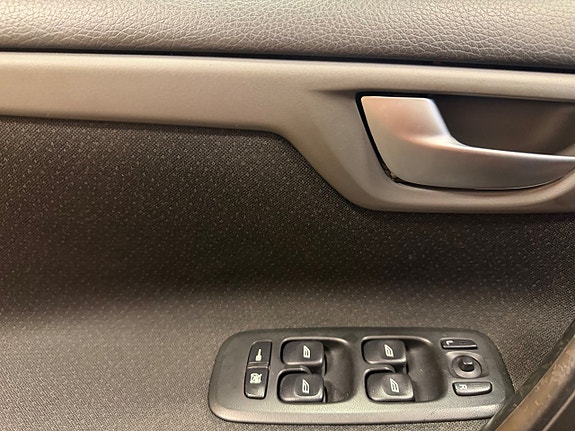 Volvo S60 7 of 18