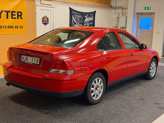 Volvo S60 5 of 5