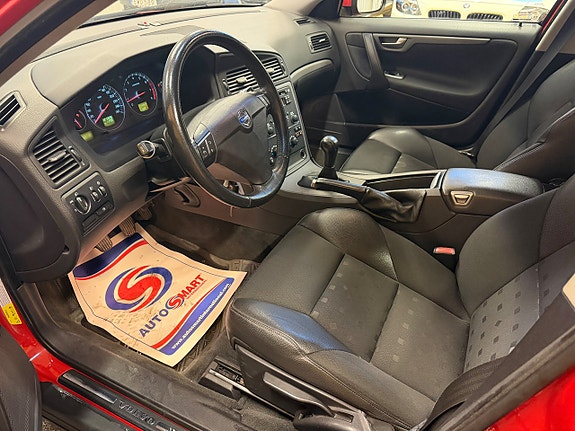 Volvo S60 9 of 18