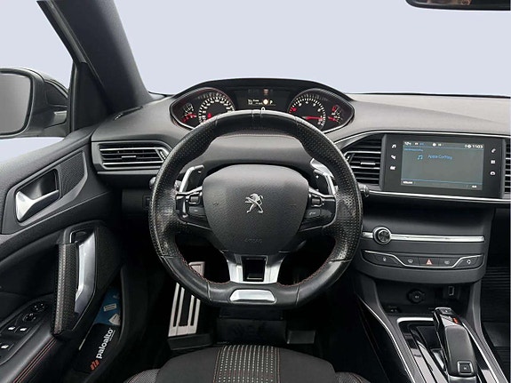 Peugeot 308 SW 10 of 19