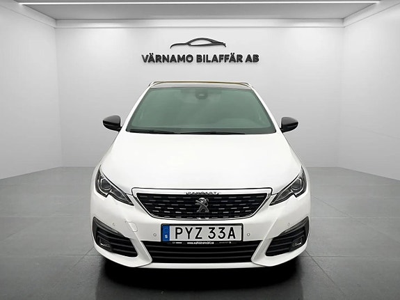 Peugeot 308 SW 7 of 19