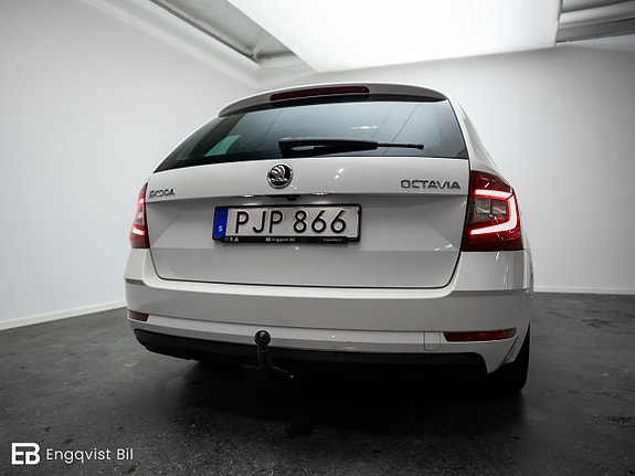 Skoda Octavia 11 of 27