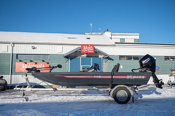 Mojo Bass 146 Mercury F25 ELPT