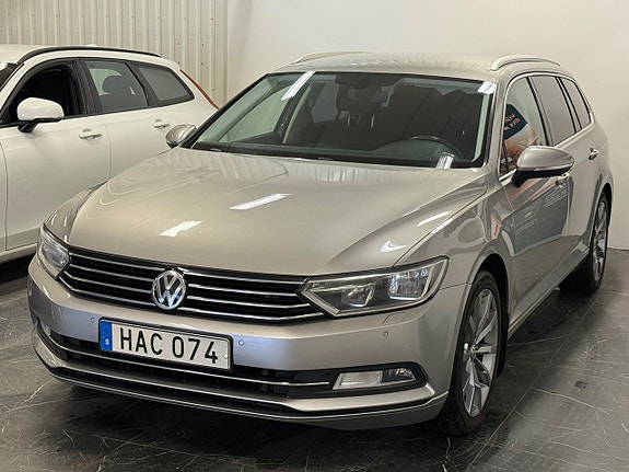 Volkswagen Passat 3 of 27