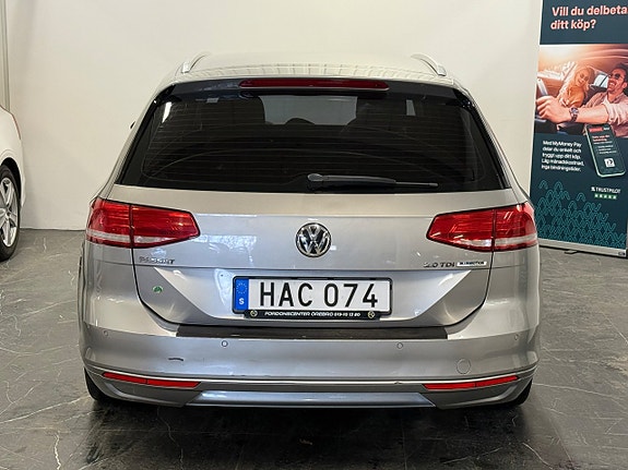 Volkswagen Passat 5 of 27