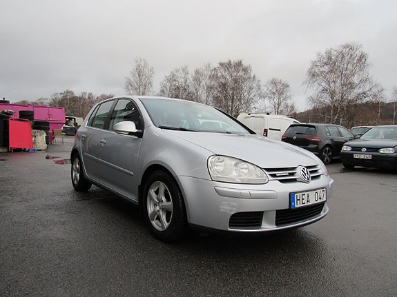 Volkswagen Golf-Serie 4 of 14