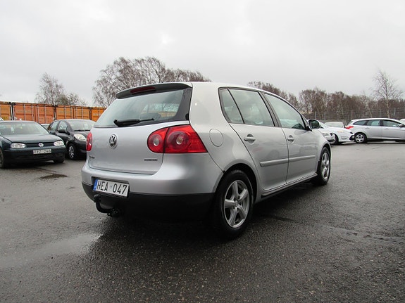 Volkswagen Golf-Serie 5 of 14