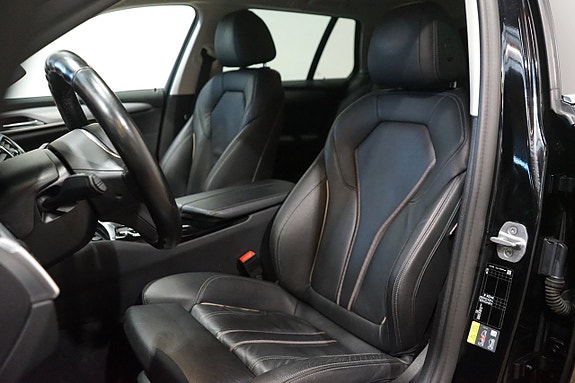 BMW 530e 13 of 16