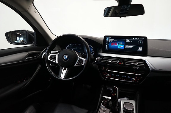 BMW 530e 6 of 16