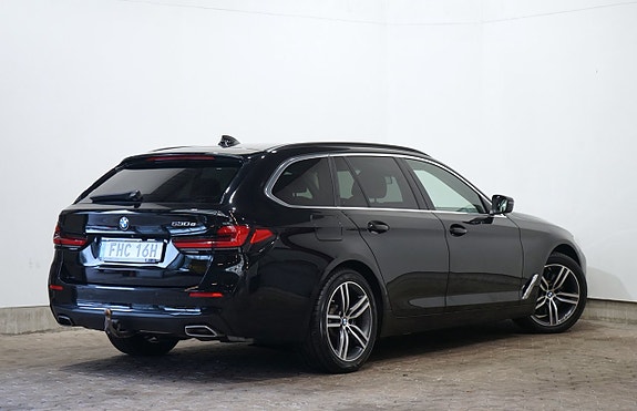 BMW 530e 4 of 16