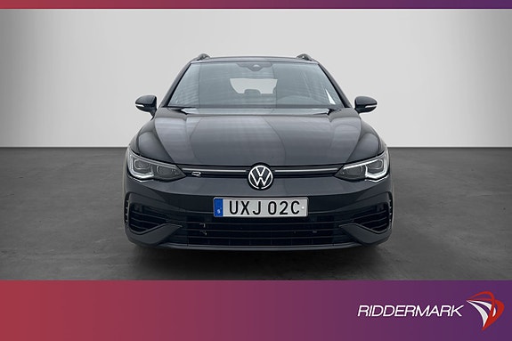 Volkswagen Golf VIII 2 of 30