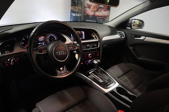 Audi A4 9 of 18