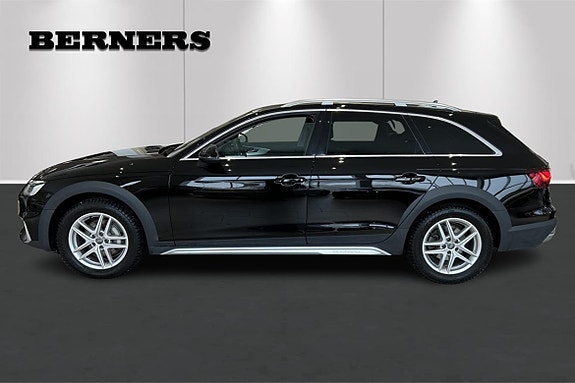 Audi A4 allroad 2 of 5