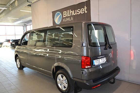 Volkswagen Caravelle 2 of 5