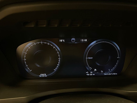Volvo XC90 11 of 14
