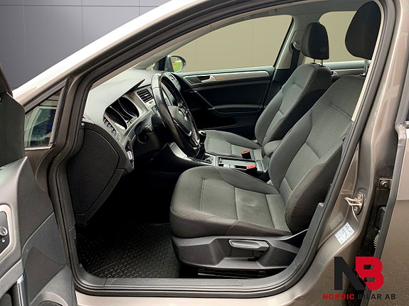 Volkswagen Golf-Serie 10 of 20