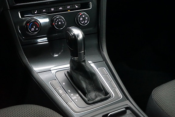 Volkswagen Golf I 9 of 15