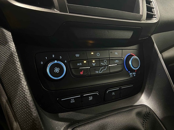 Ford Transit Connect 11 of 11