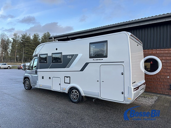 Adria Coral 670 DL 60Y *JUBILEUMSMODELL* 3 of 5