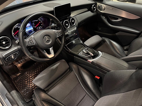 Mercedes-Benz C220 7 of 25