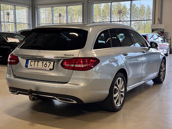 Mercedes-Benz C220 6 of 25