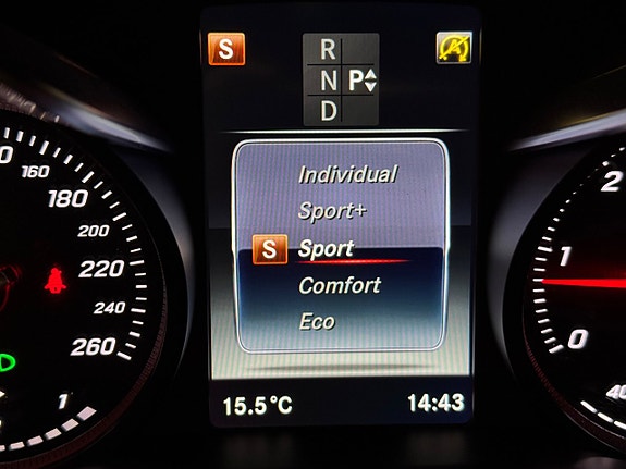 Mercedes-Benz C220 17 of 25