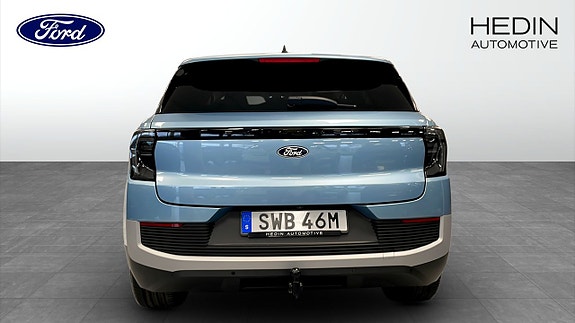 Ford Explorer 7 of 12
