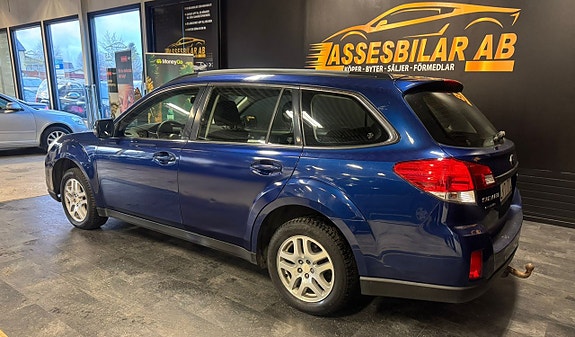 Subaru Outback 8 of 20