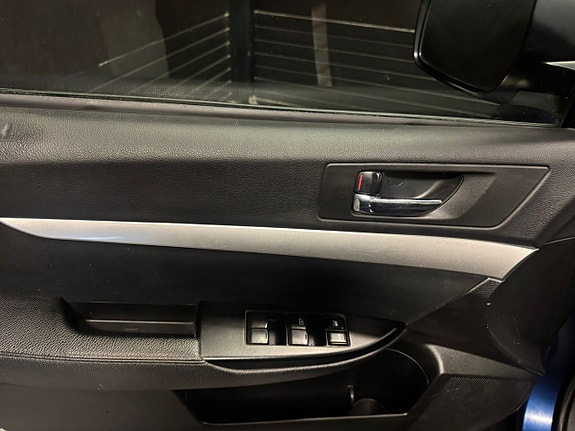 Subaru Outback 14 of 20