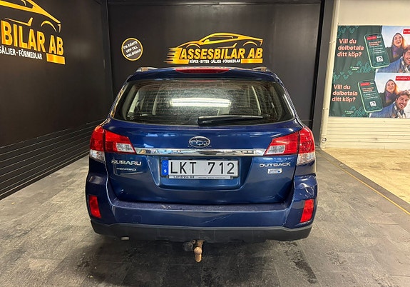 Subaru Outback 9 of 20