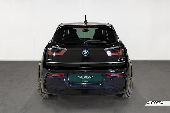 BMW i3 3 of 5