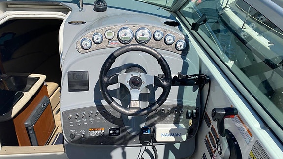 Maxum 2400 SE / Mercruiser 5,0 mpi - 07 4 of 5