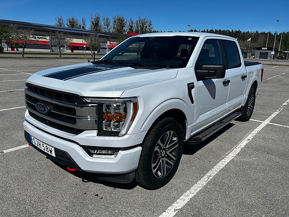 Ford F-150 2 of 5
