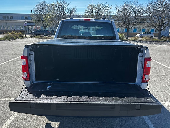 Ford F-150 5 of 5