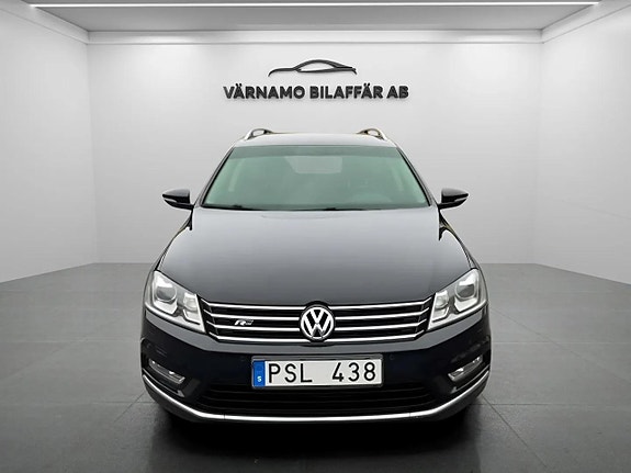 Volkswagen Passat 7 of 21