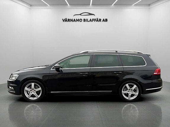 Volkswagen Passat 2 of 5