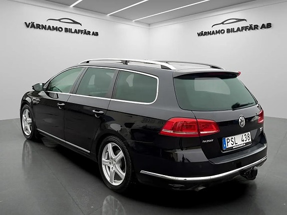 Volkswagen Passat 3 of 5