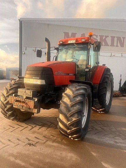 Case IH MX 135
